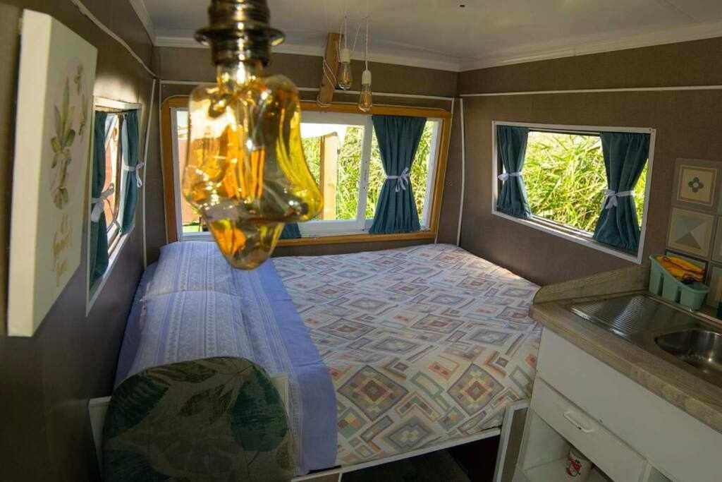 Jabuti Autocaravana Con Porche Y Aparcamiento Кадис Экстерьер фото
